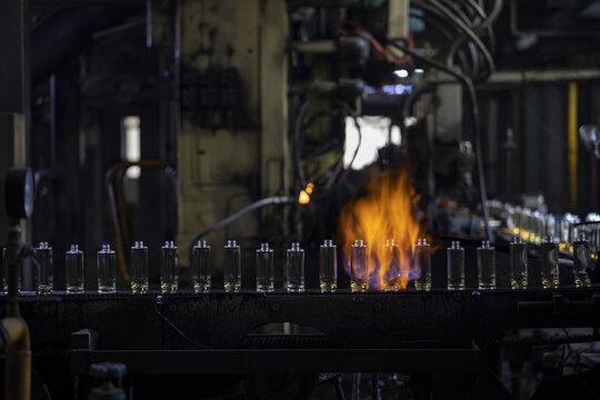 玻璃瓶制造熔炉生产线