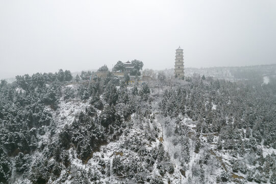 笔架山冬景