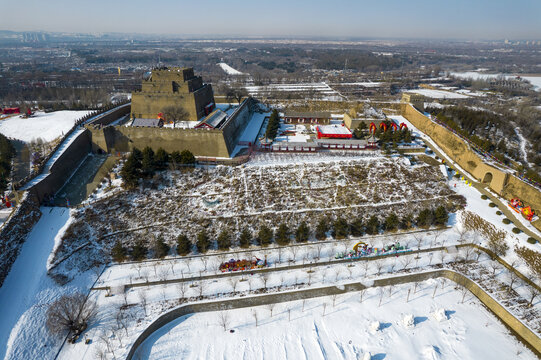 镇北台雪景