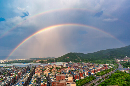 义乌夏季城市彩虹风光