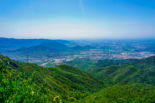 阳台山