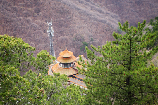 绵山台阁