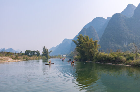 桂林山水遇龙河漂流