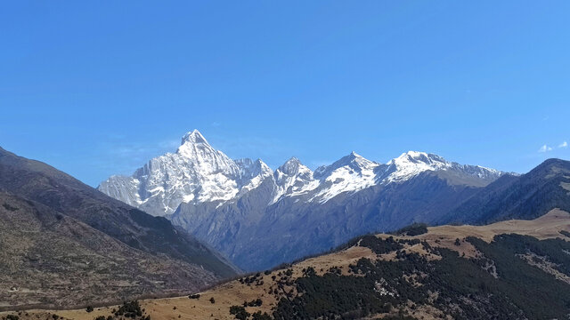 四姑娘山1