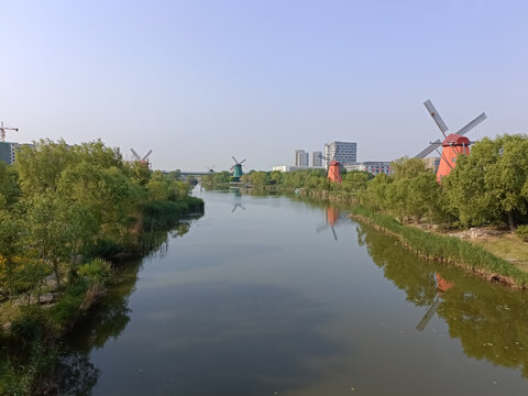 秦皇河公园的河流