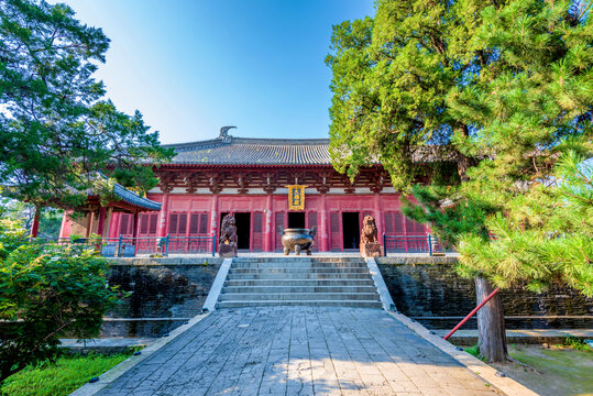 中国辽宁锦州义县奉国寺