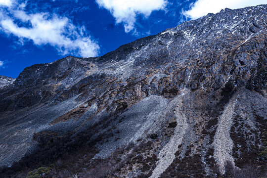 高原雪山