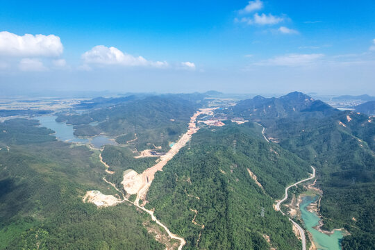 江门台山山脉湖泊森林