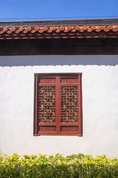 中式传统建筑墙面窗户
