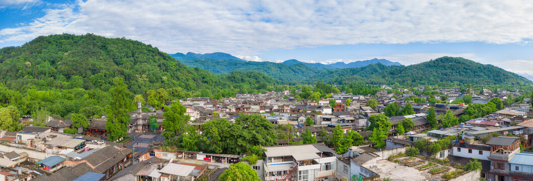 四川街子古镇全景图