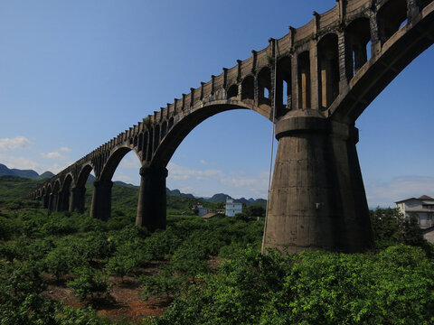 高架水渠