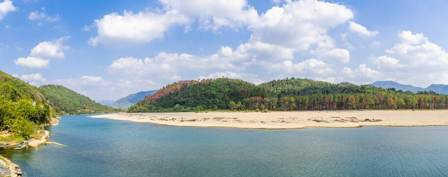 山水风景高清全景图