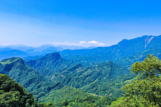 青城山