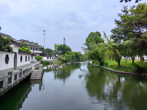 江南水乡新农村南梅村