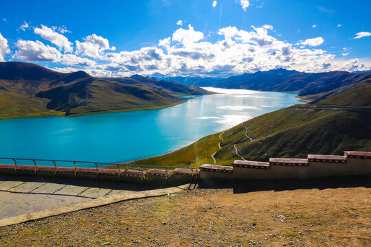 西藏旅游318国道