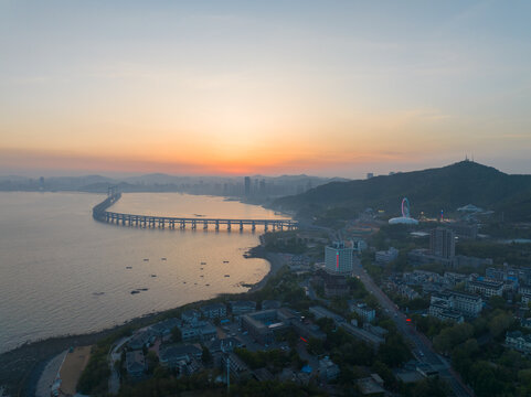 辽宁大连滨海路春季海滨风光