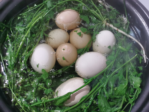 三月三荠菜煮鸡蛋习俗