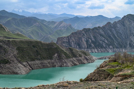 新疆肯斯瓦特水库俯瞰