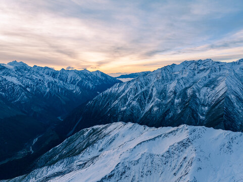 子梅垭口观看贡嘎雪山