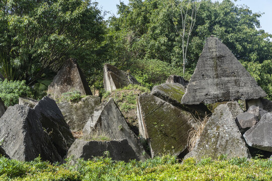 三峡工程截流纪念园截流石