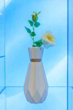 白色花瓶