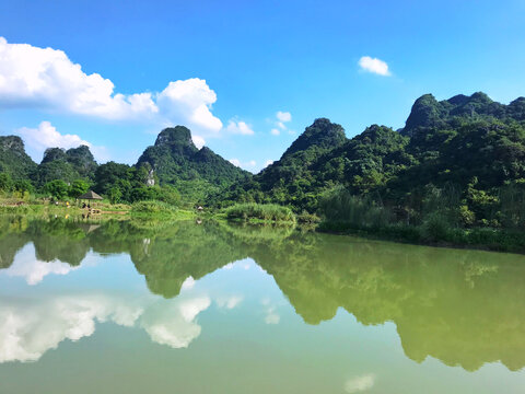 峰林小镇风景