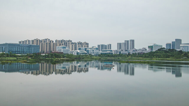 水面城市建筑倒影