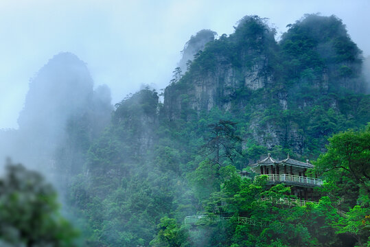 广西金秀莲花山景观