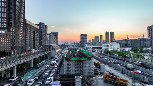 中国长春城区高速路建设场景