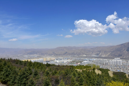 岷县城全景