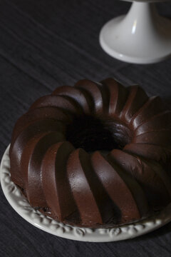 漂亮的可可巧克力戚风蛋糕