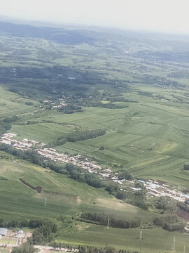 高空俯拍田园