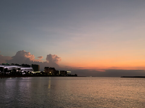 海口夕阳红