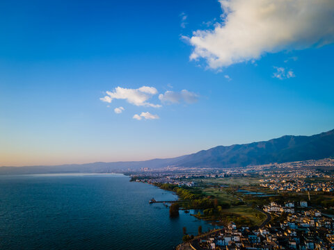 大理苍山洱海日出