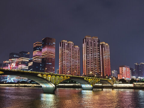 橘子洲游船夜景