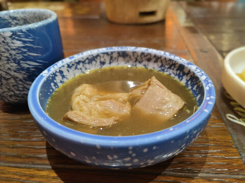 肉骨茶