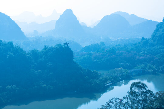 高清水墨山水