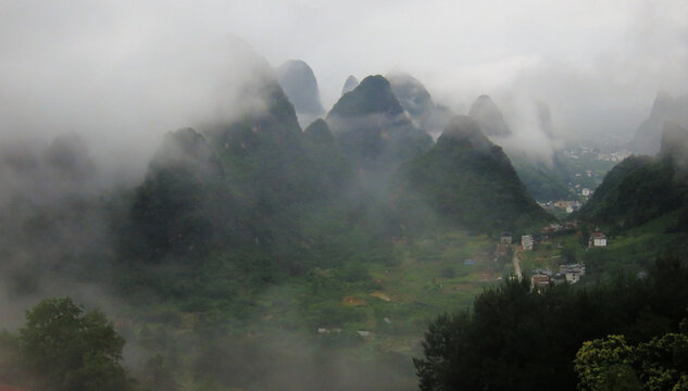 水墨山水