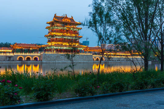 临汾萱楼夜景