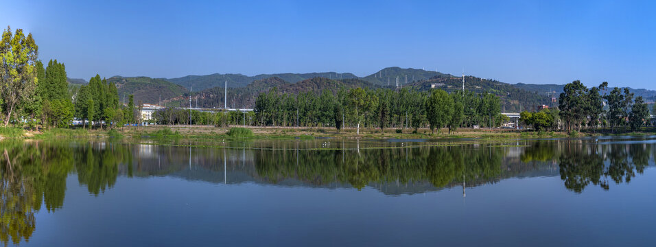 滇池草海全景图