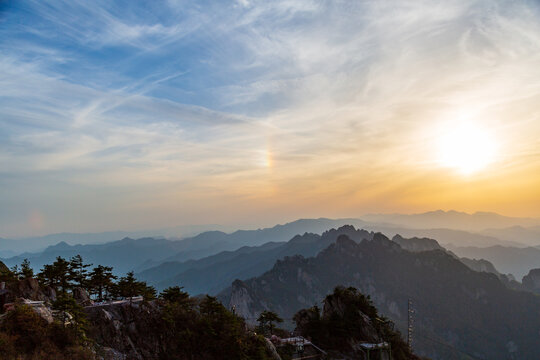 洛阳栾川老君山夕阳