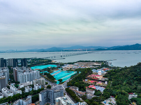 深圳香港跨海大桥工地