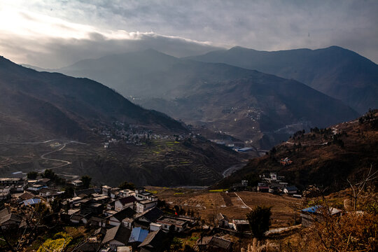 大凉山彝族山村风景