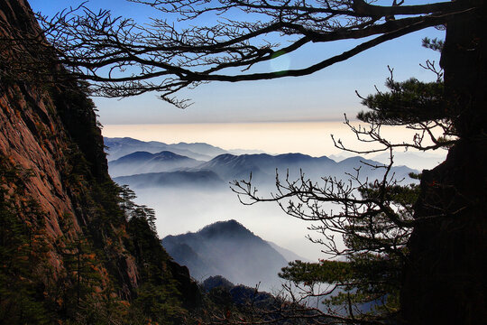 黄山山峦云海