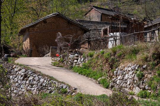 陵川东上河村