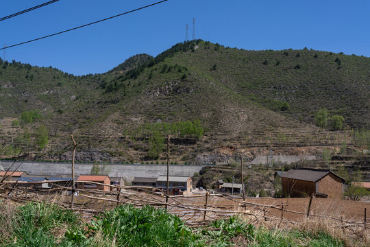 陵川东上河村