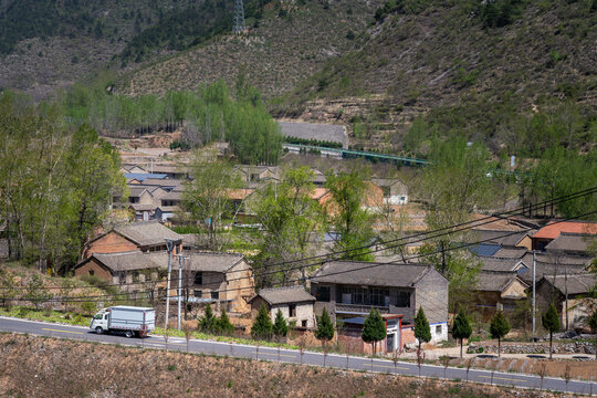 陵川东上河村