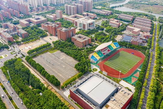 航拍郑州轻工业大学高校校园