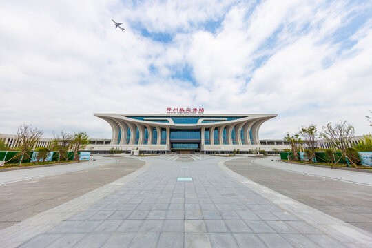 郑州航空港站高铁站房建筑外景