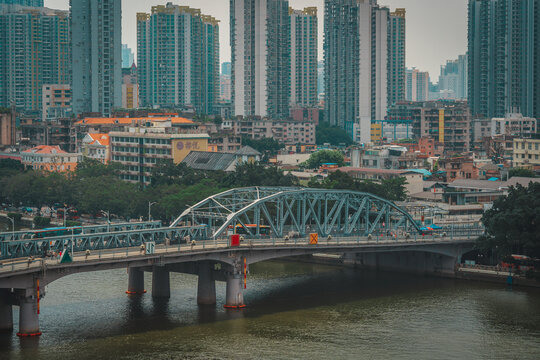 广州珠江河道两岸